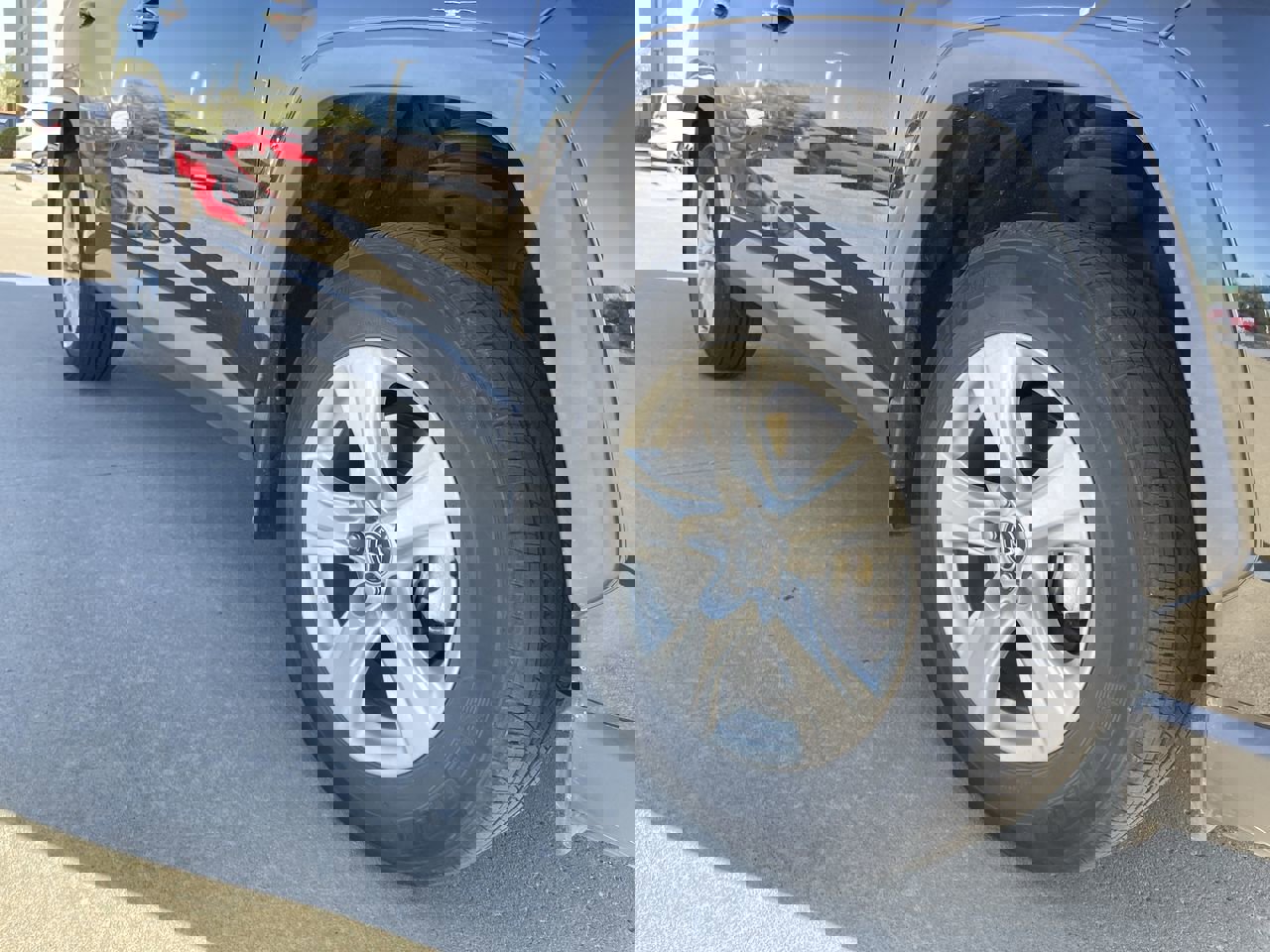 Used 2020 Toyota RAV4 XLE with VIN 2T3RWRFV9LW066494 for sale in Kansas City