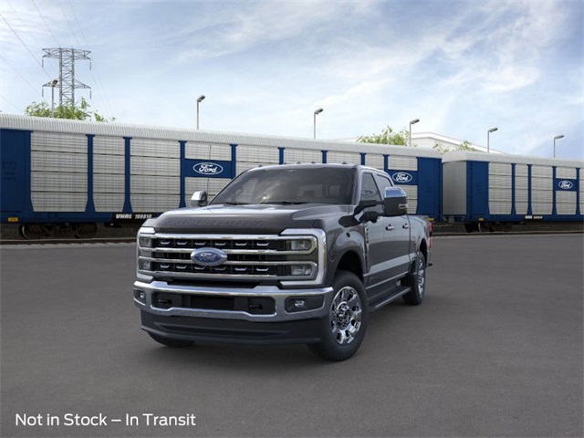 2025 Ford F-250 Lariat photo 2