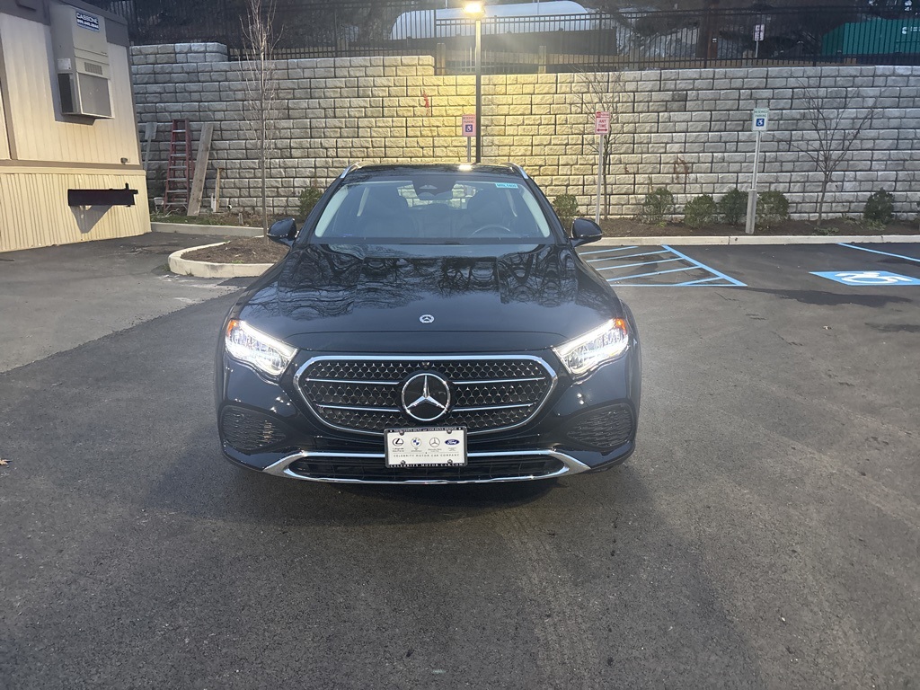 2025 Mercedes Benz E 450 4MATIC All-Terrain photo 2