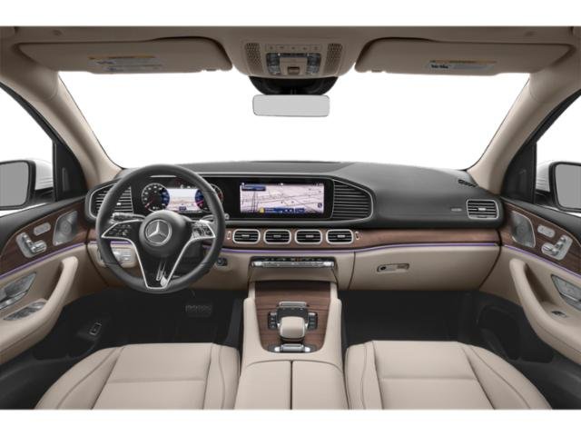 2024 Mercedes Benz GLS 450 4MATIC photo 3