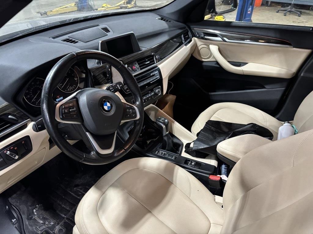 2017 BMW X1 - Image 4