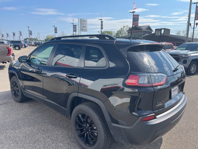 2023 Jeep Cherokee Altitude photo 5