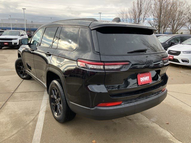 2024 Jeep Grand Cherokee Altitude X photo 2