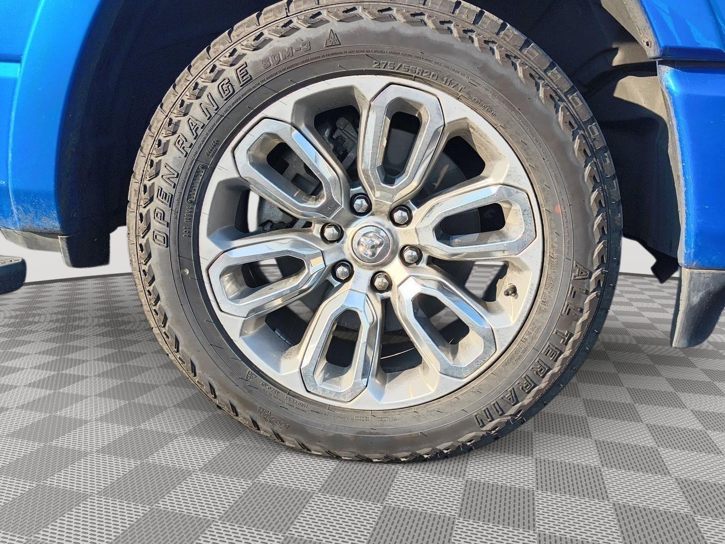 2022 Ram 1500 Laramie photo 9
