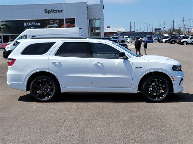 2025 Dodge Durango R/T Plus photo 3