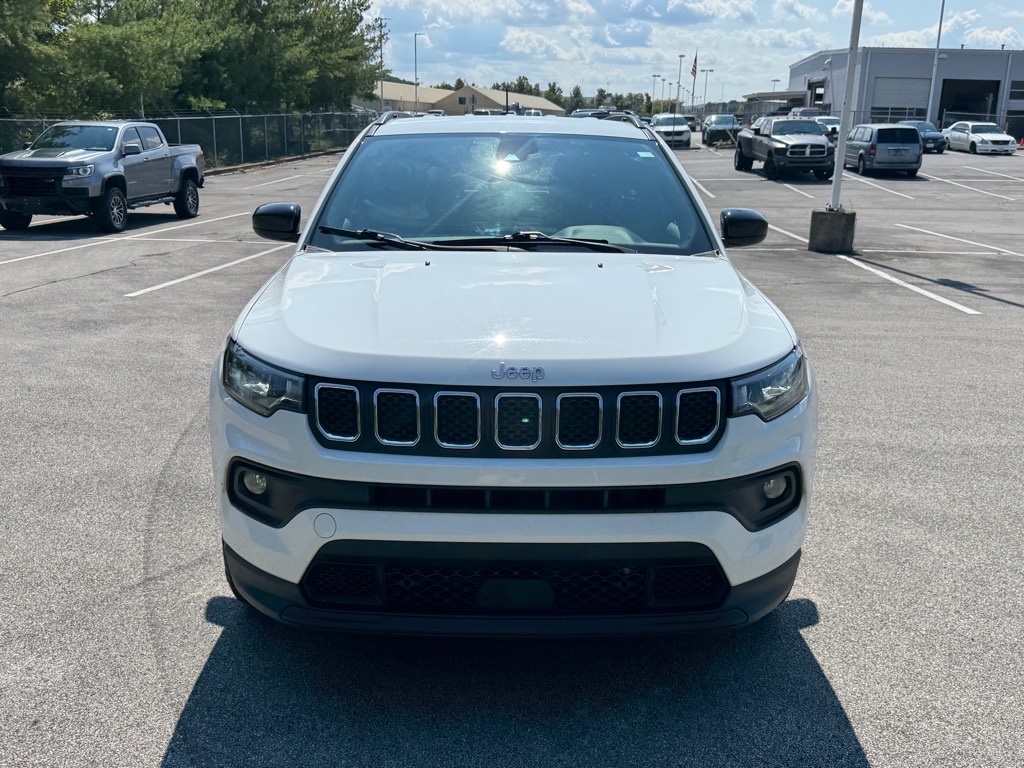 2024 Jeep Compass Latitude photo 6