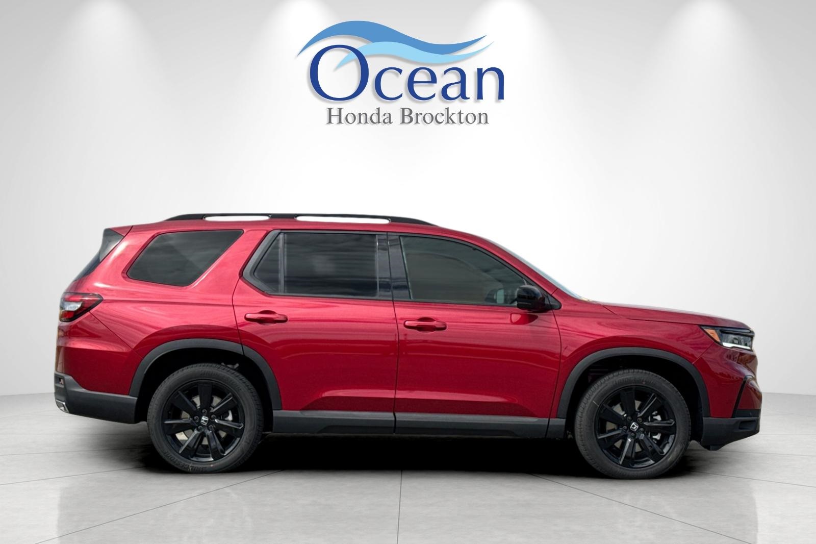 2025 Honda Pilot Black Edition photo 6