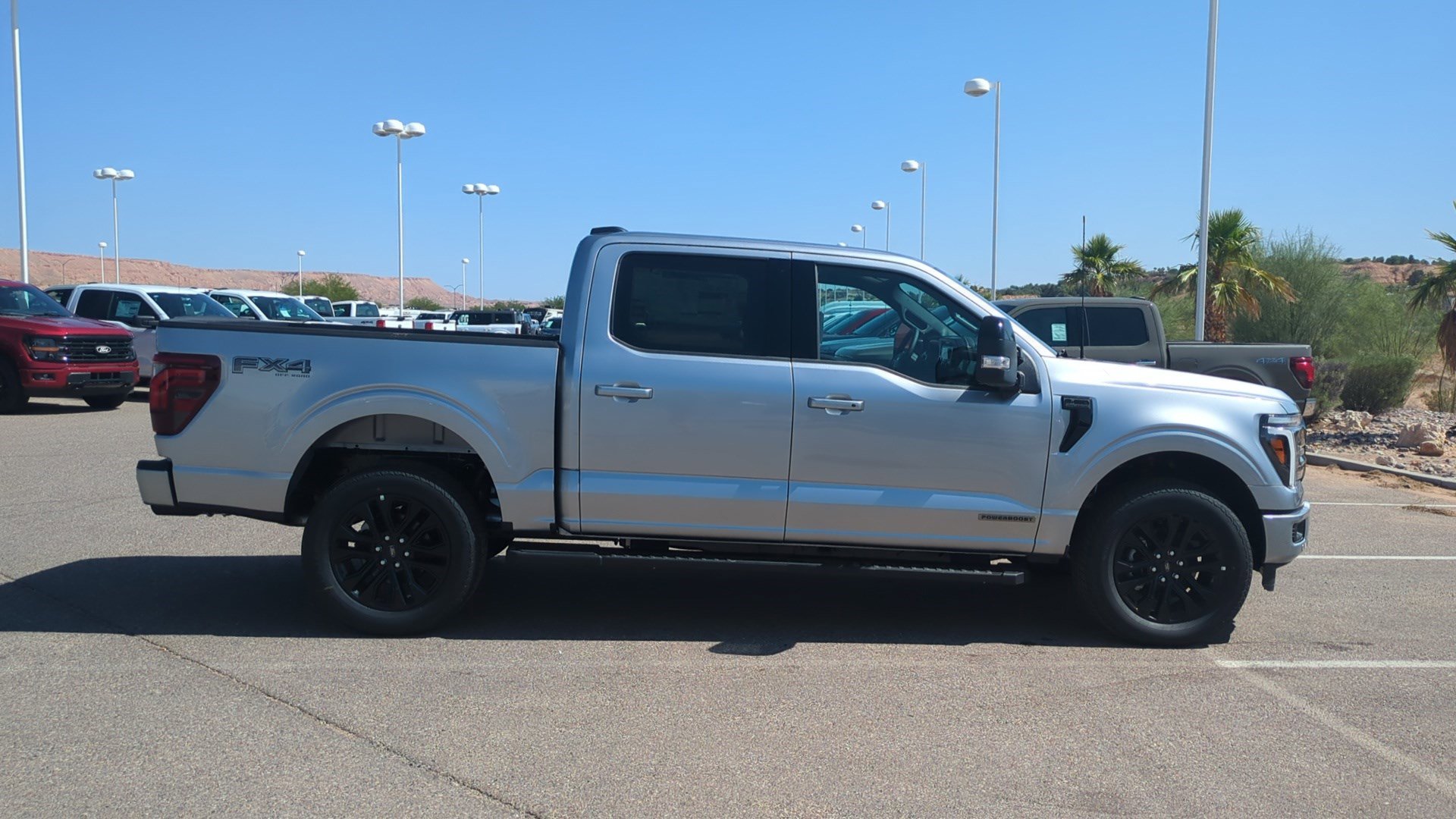 2025 Ford F-150 Lariat photo 2