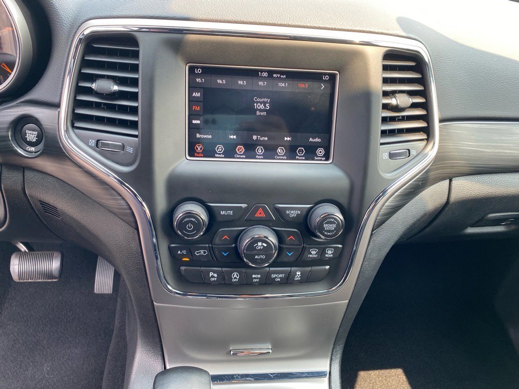 2021 Jeep Grand Cherokee Laredo E photo 9