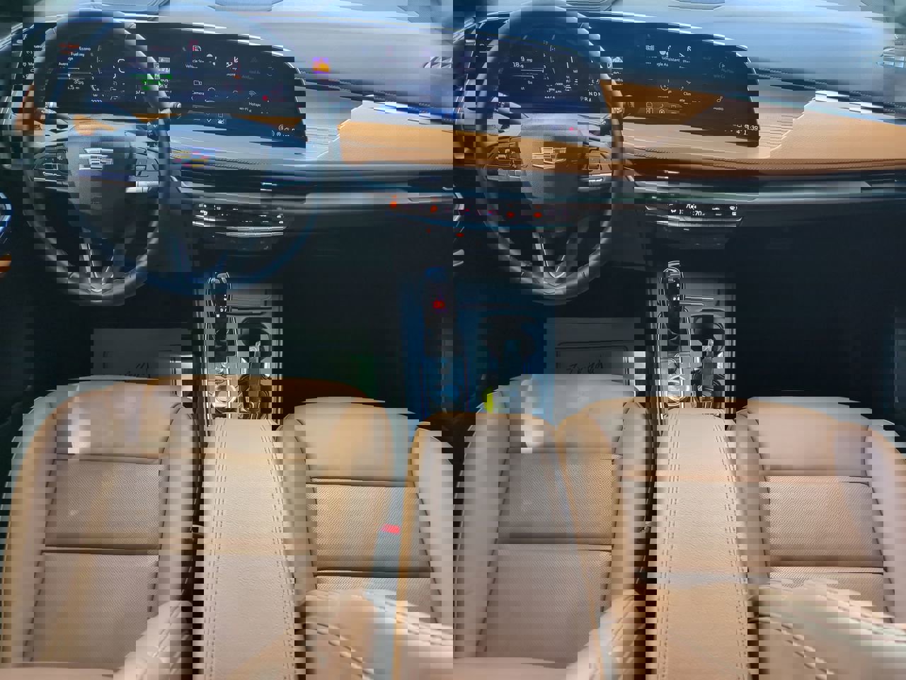 2024 Cadillac XT4 Premium Luxury photo 13