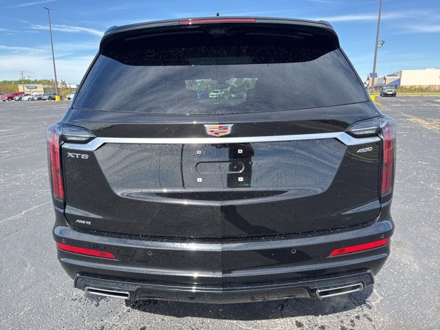 2025 Cadillac XT6 Sport photo 5