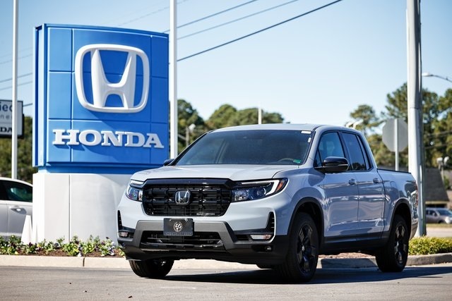 2026 Honda Ridgeline Black Edition's photo