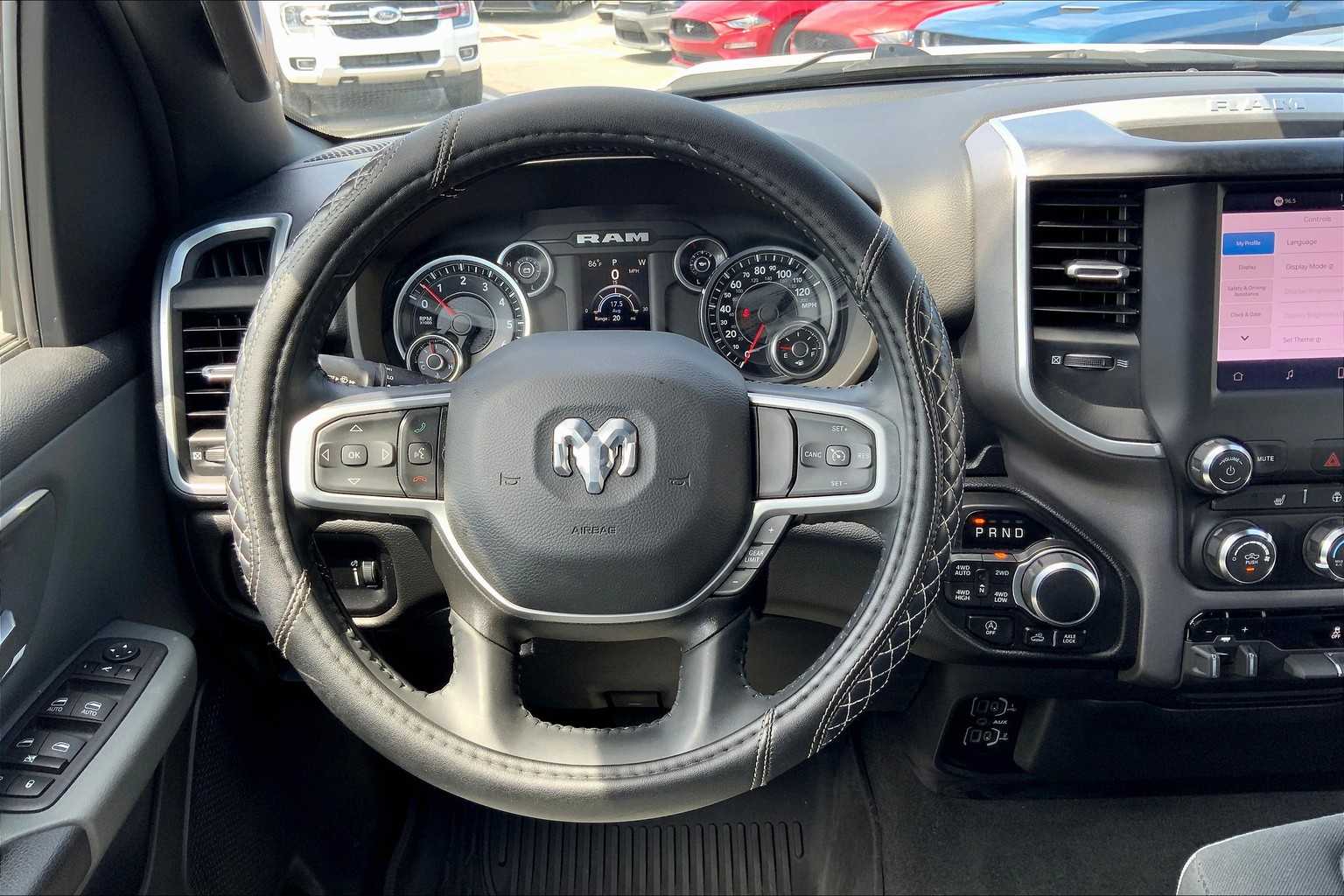 2023 Ram 1500 Big Horn photo 5