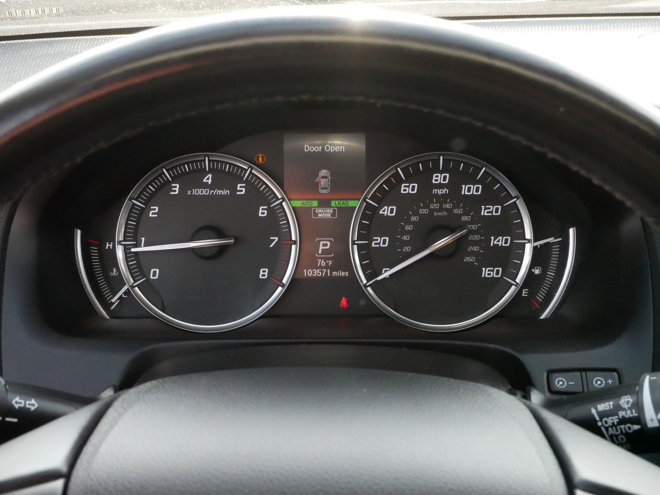 2015 Acura TLX SH-AWD Advance photo 18