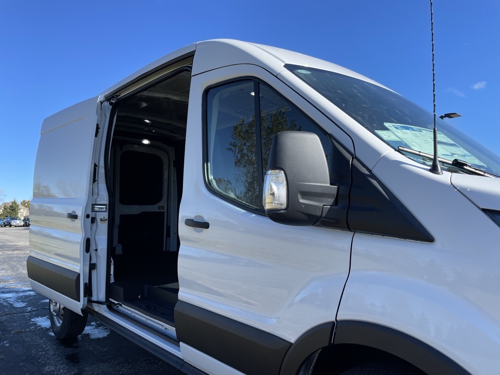 2024 Ford Transit Cargo Van photo 2