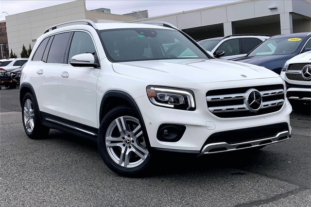 2021 Mercedes-Benz GLB Base's photo