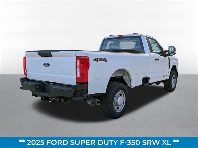 2025 Ford F-350 XL photo 3