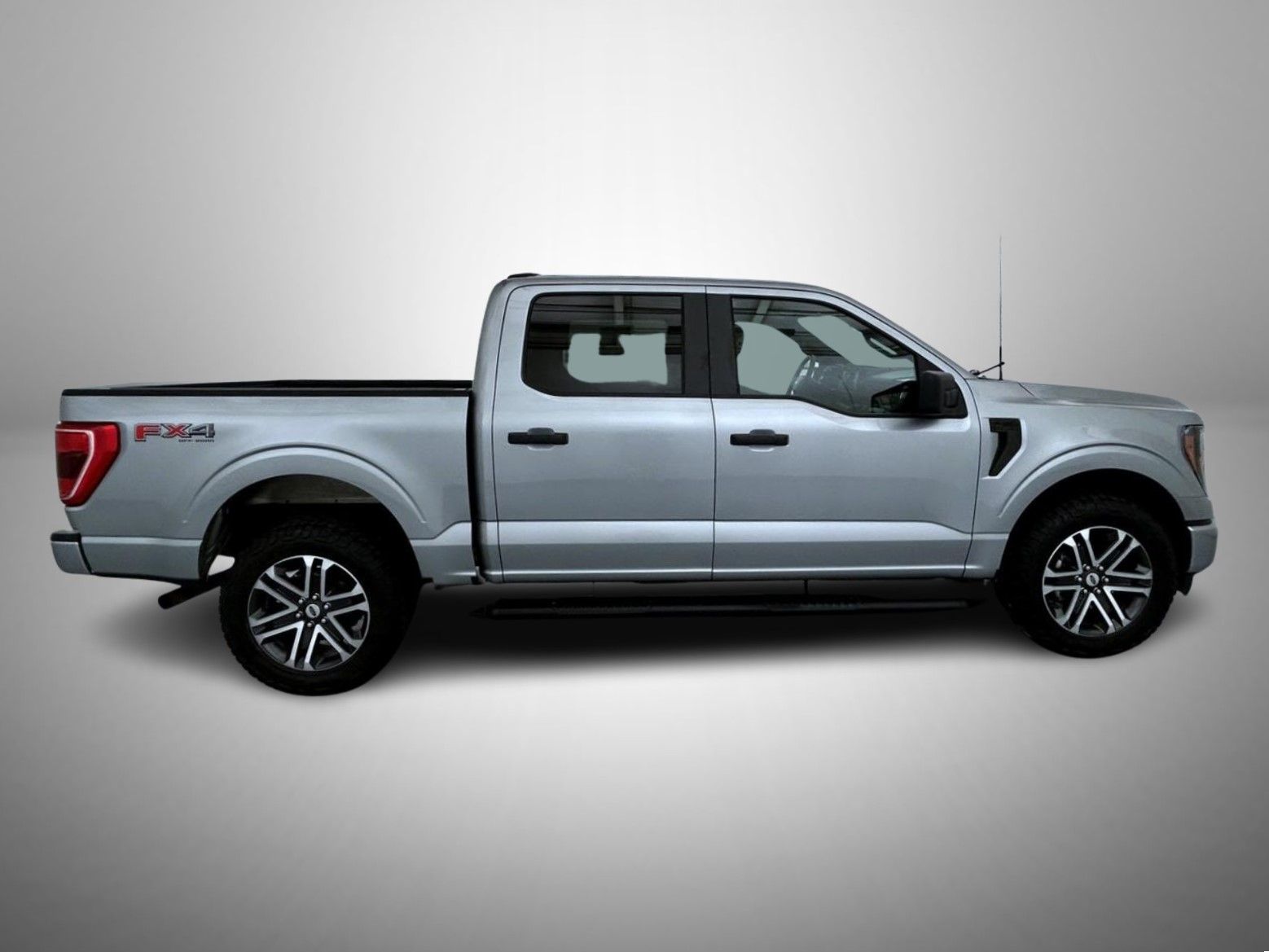 2023 Ford F-150 XL photo 4