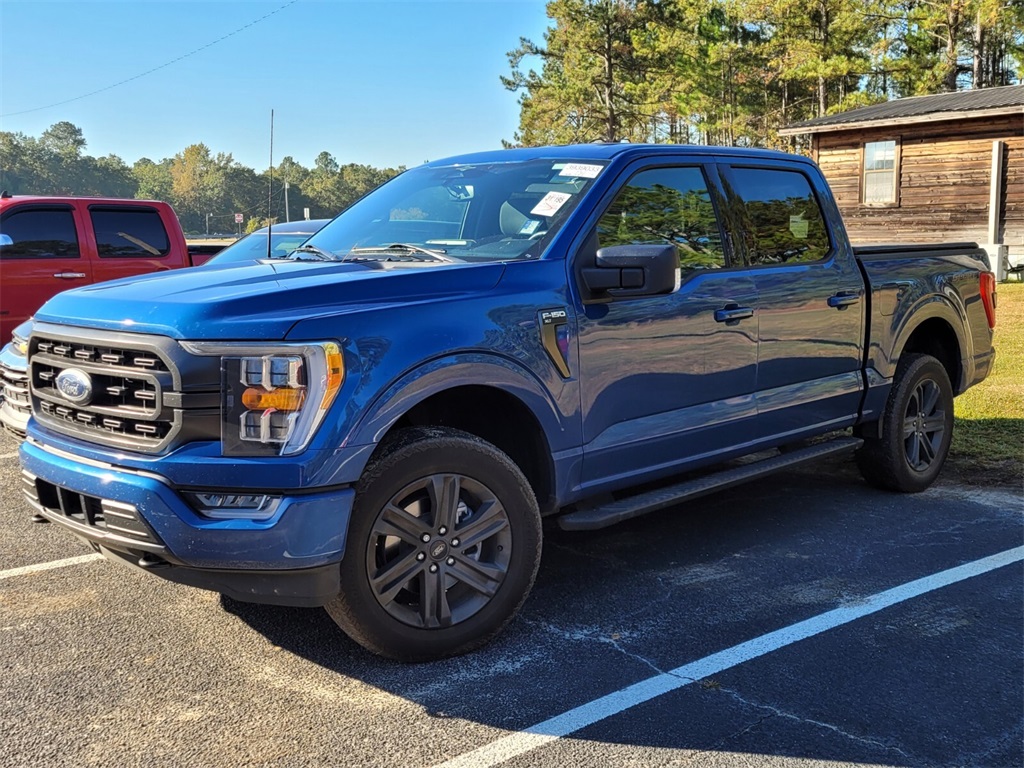 2023 Ford F-150 XLT photo 4