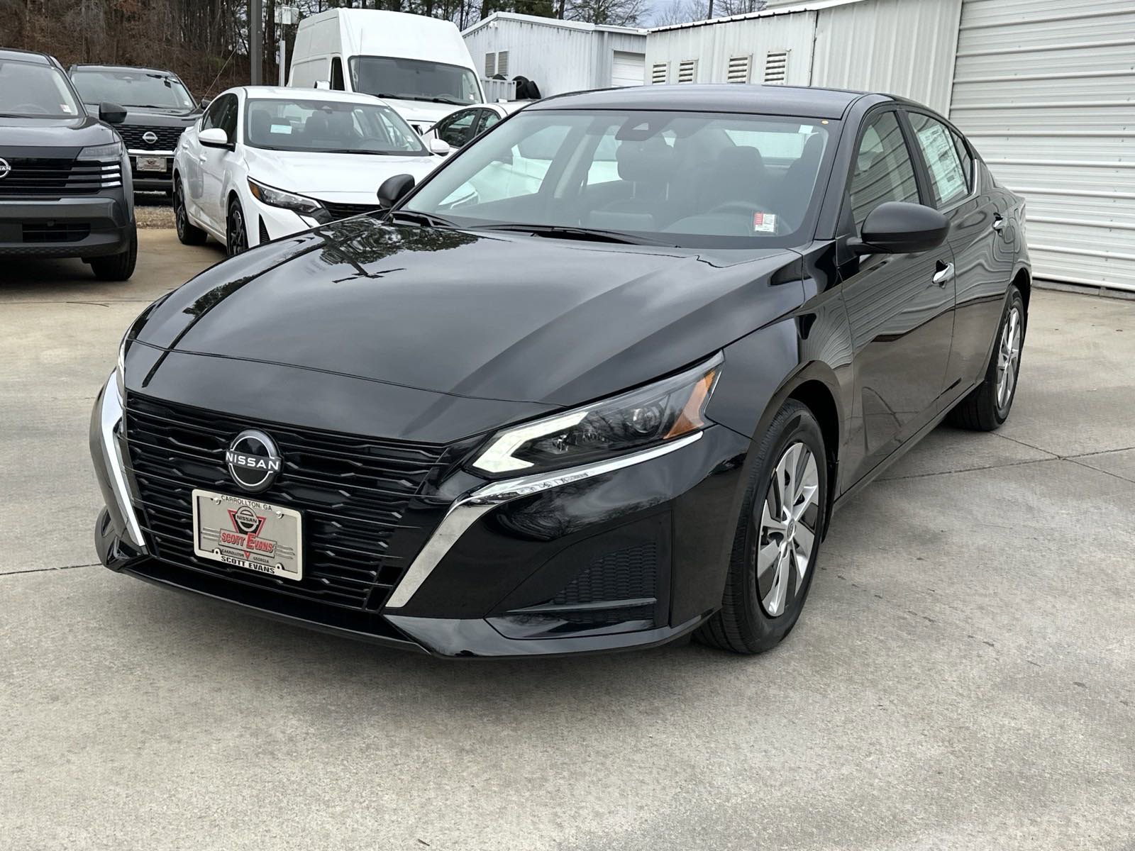 2025 Nissan Altima S photo 3