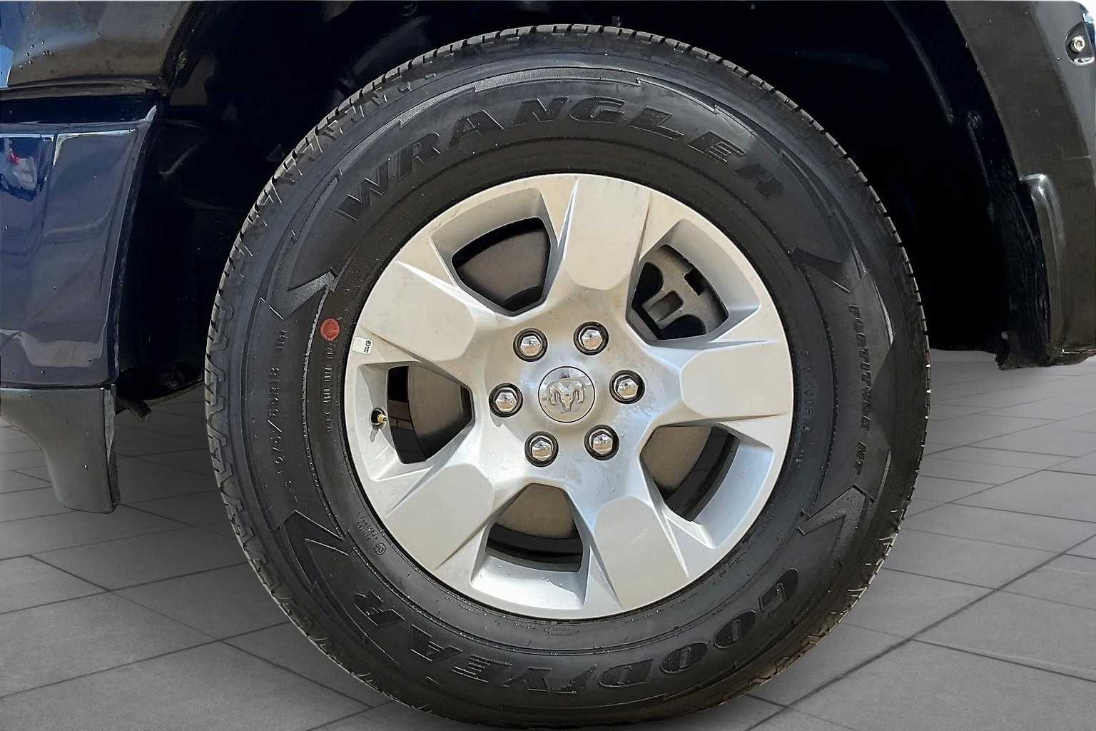 2023 Ram 1500 Laramie photo 10