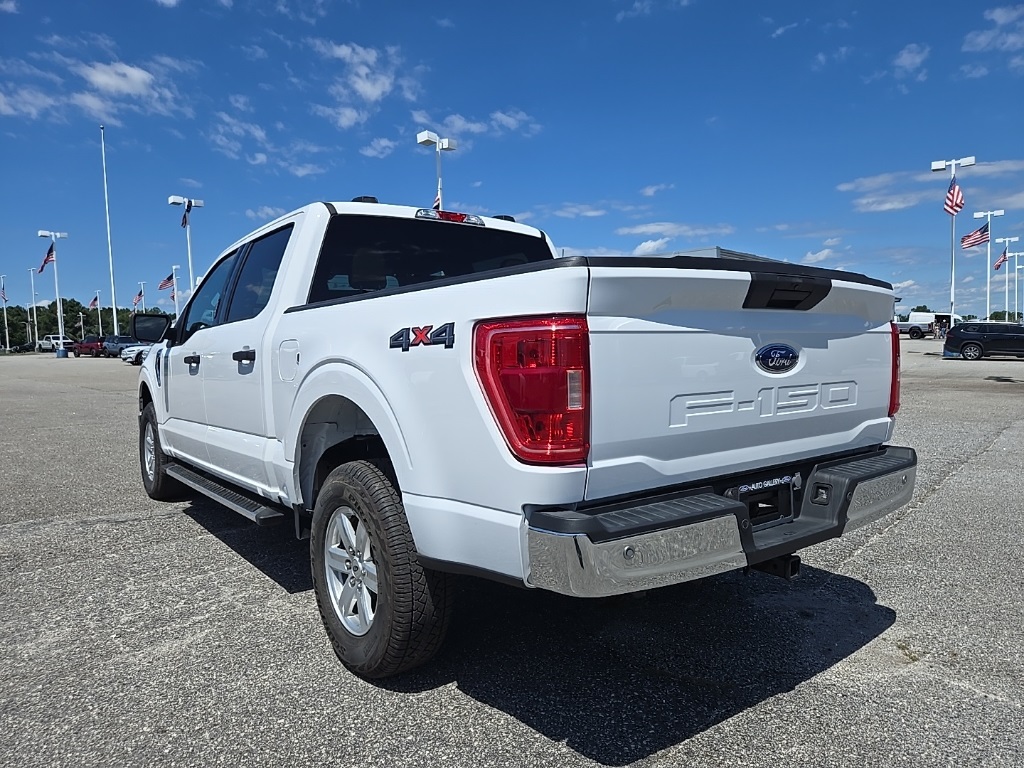 2023 Ford F-150 XLT photo 5