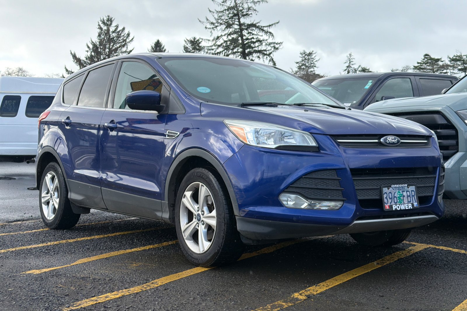 Used 2014 Ford Escape SE with VIN 1FMCU0GX6EUD88383 for sale in Corvallis, OR