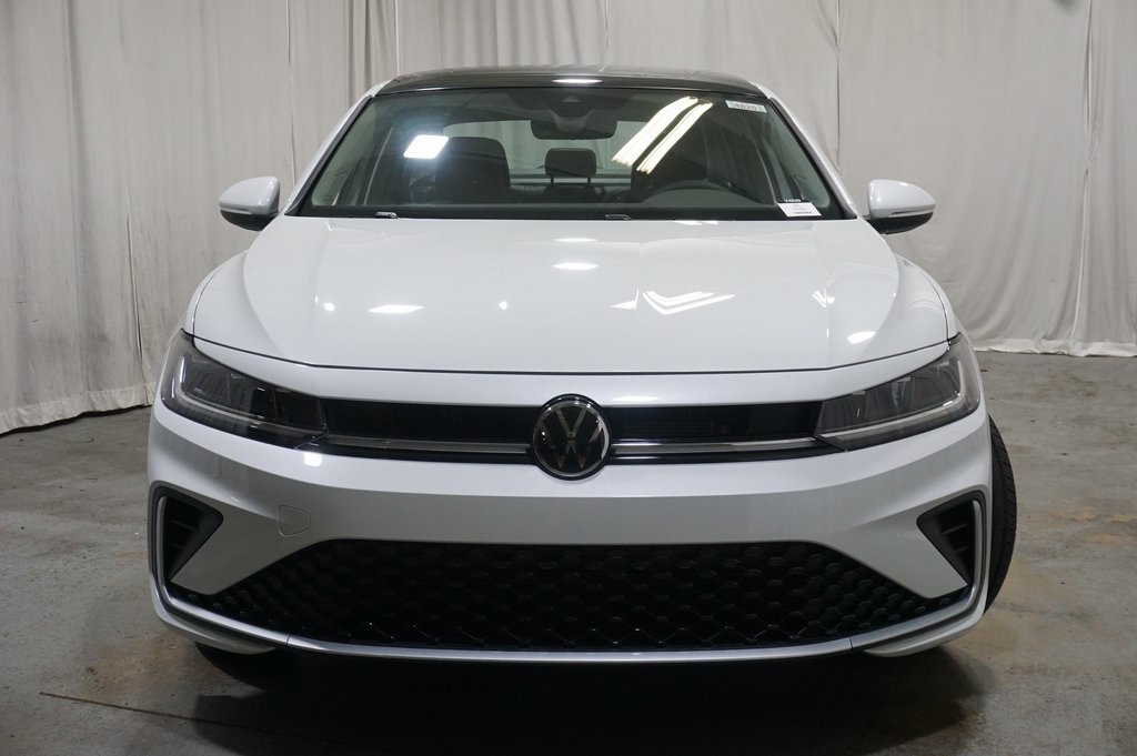 2025 Volkswagen Jetta 1.5T SEL photo 4
