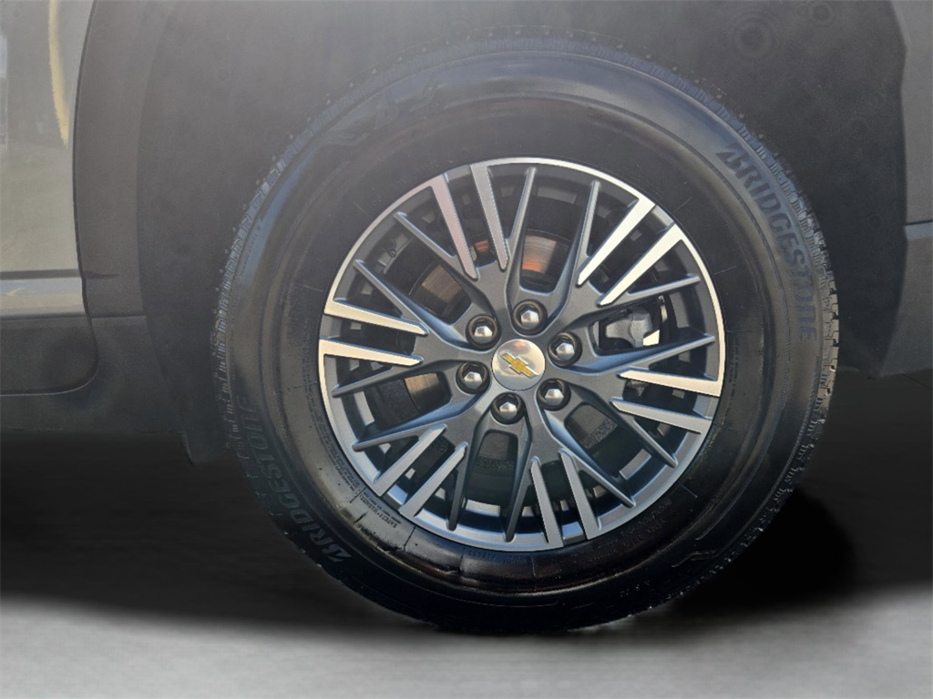 2024 Chevrolet Traverse photo 24