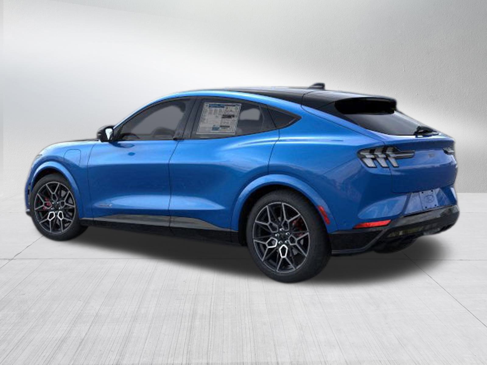 2025 Ford Mustang Mach-E GT photo 4