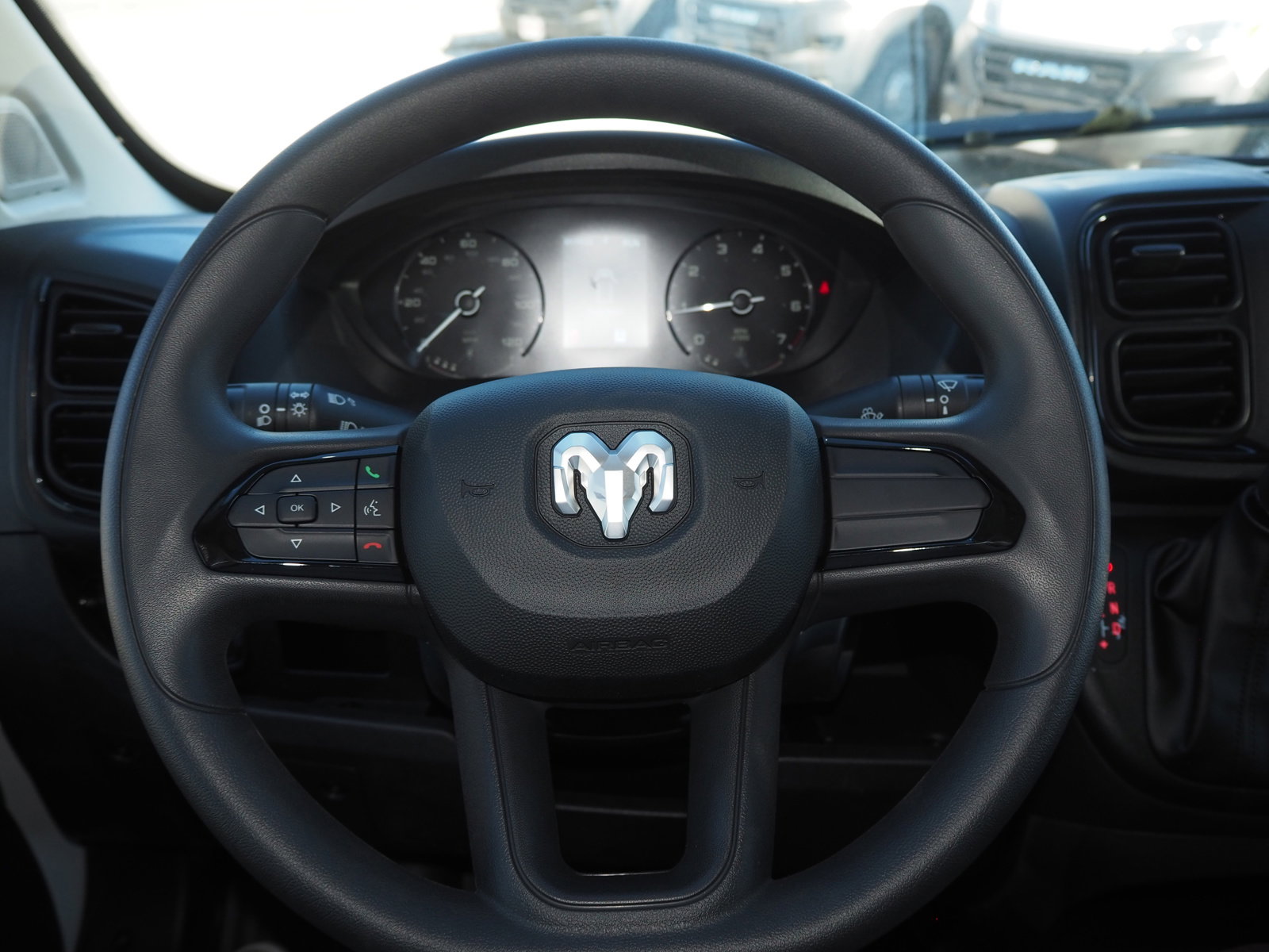 2025 Ram ProMaster 2500 photo 18