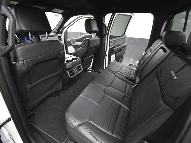 2025 Ford F-350 photo 29