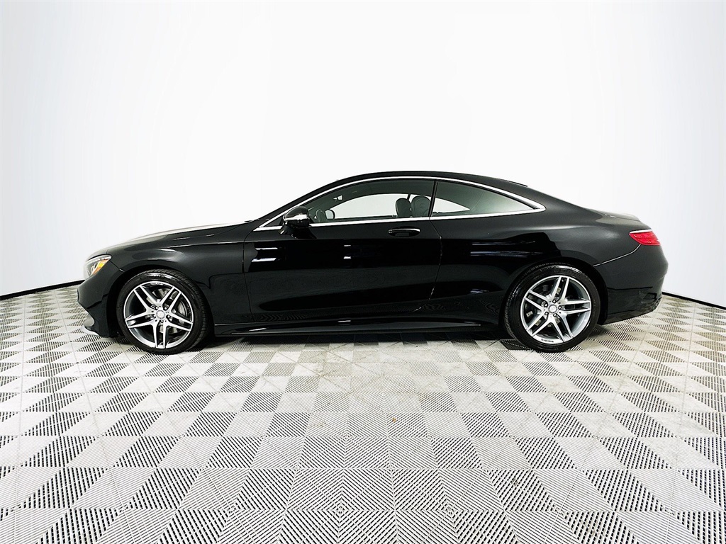 2016 Mercedes Benz S 550 4MATIC photo 4