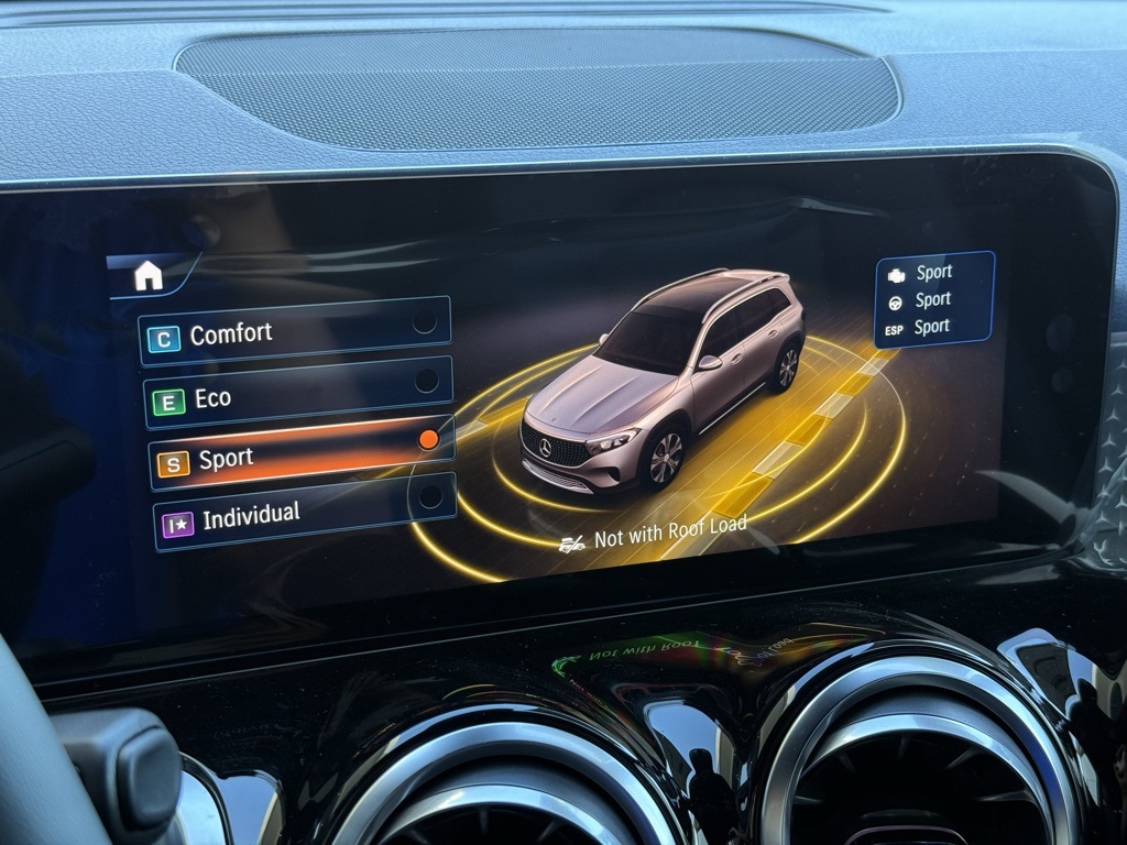 2025 Mercedes Benz EQB photo 21