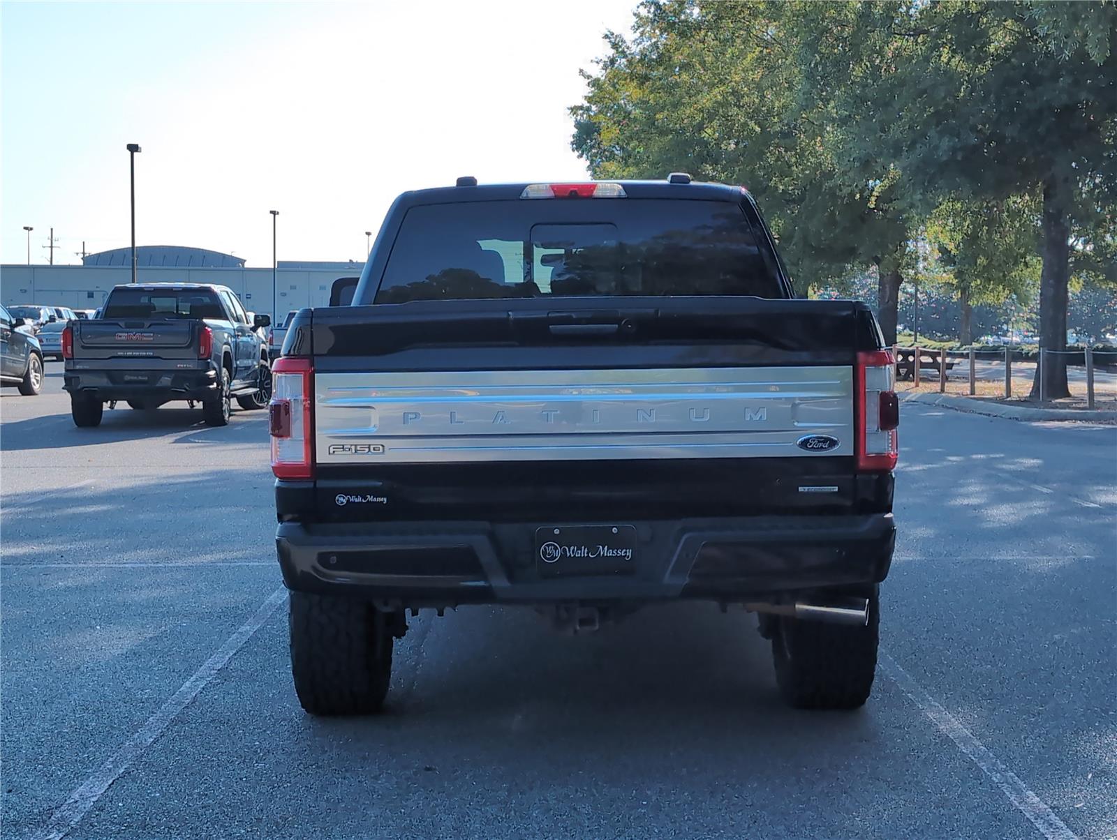 2022 Ford F-150 Platinum photo 4