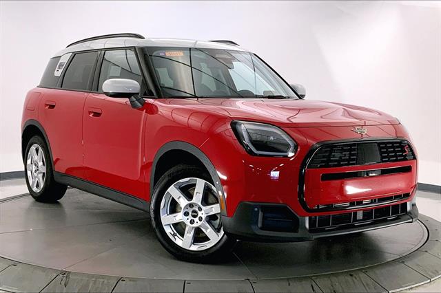 2025 MINI Countryman S's photo