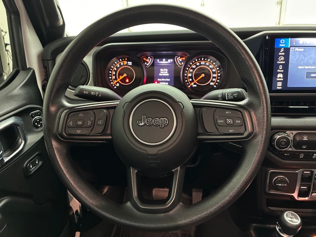2024 Jeep Gladiator Sport photo 14
