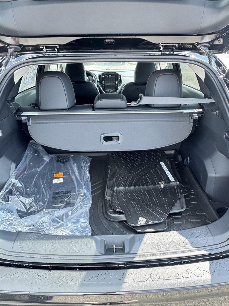 2025 Subaru Crosstrek Limited photo 3