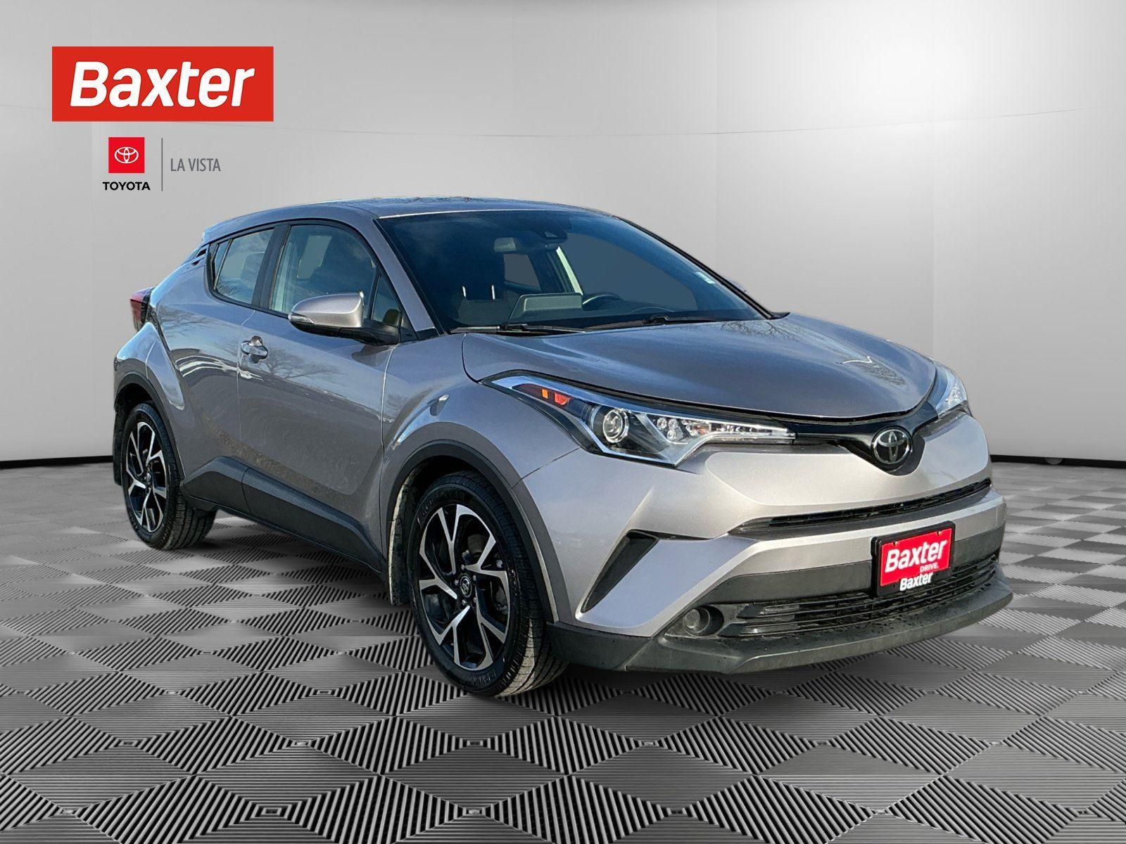 2019 Toyota C-HR XLE's photo