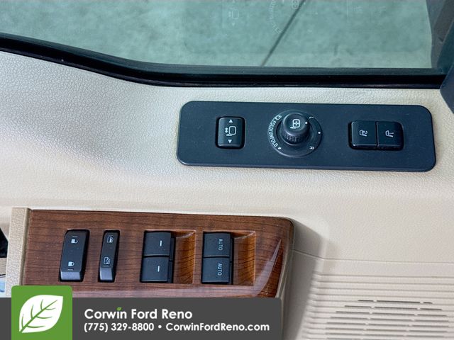 2015 Ford F-350 King Ranch photo 15