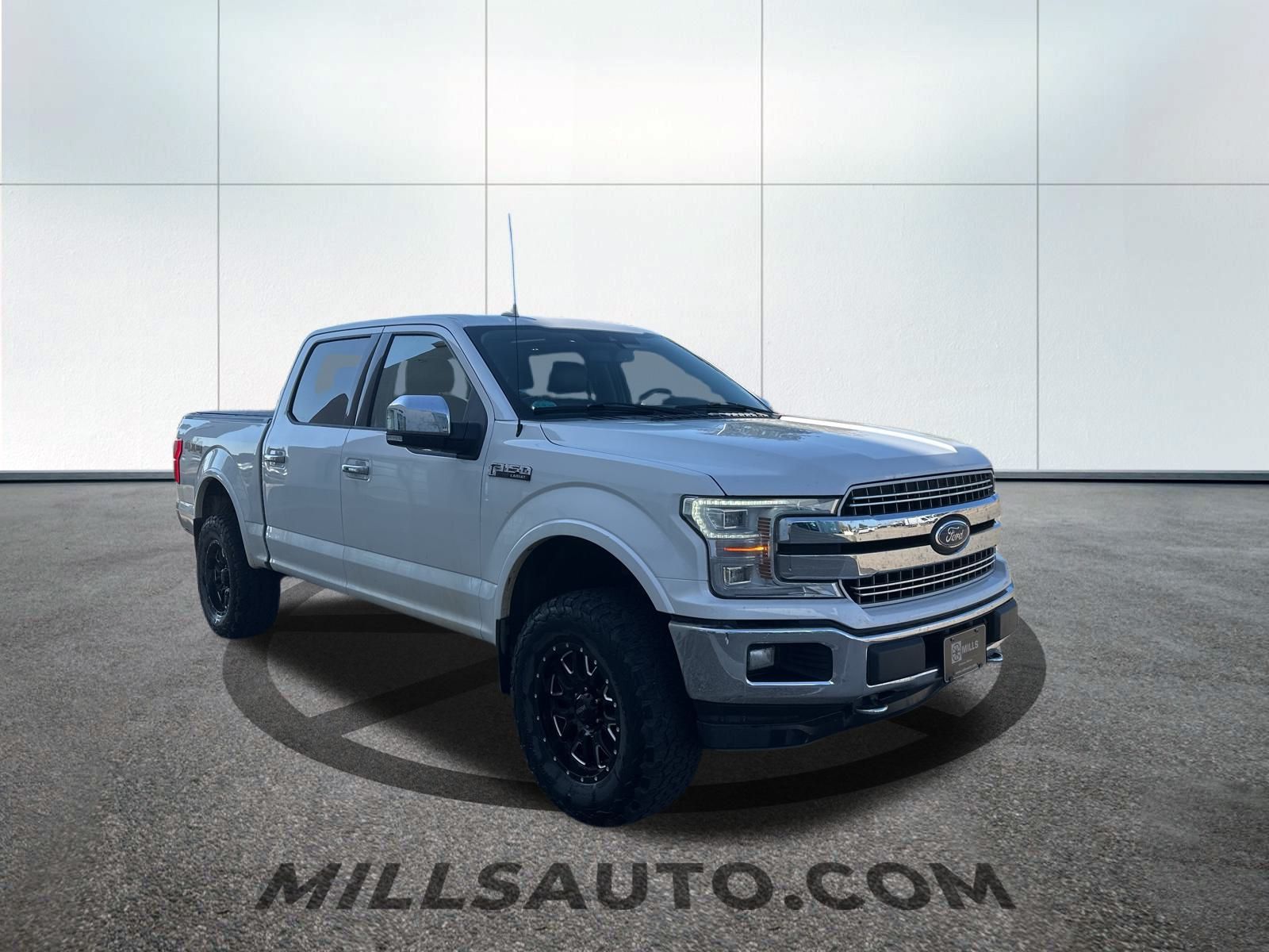2018 Ford F-150 photo 2