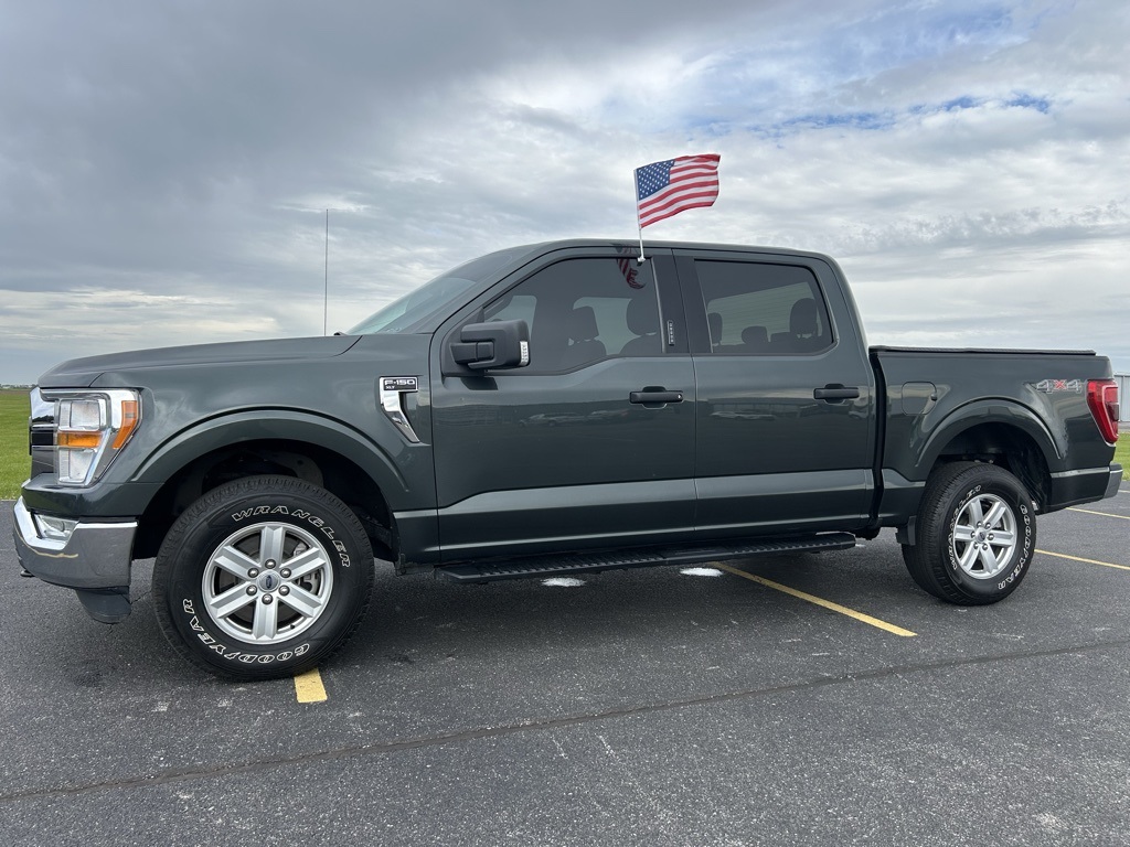 2021 Ford F-150 XLT's photo