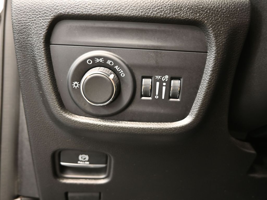 2024 Jeep Grand Cherokee Altitude X photo 24