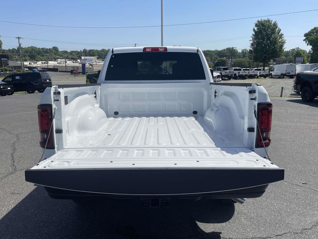 2025 Ram 2500 Tradesman photo 37