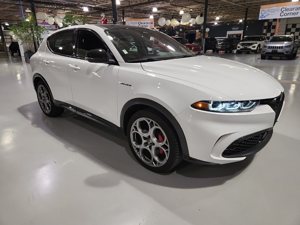 2024 Alfa Romeo Tonale Veloce photo 3