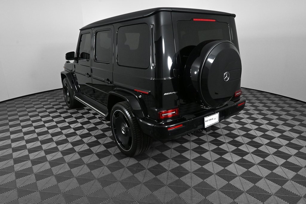 2025 Mercedes Benz G 63 AMG photo 4
