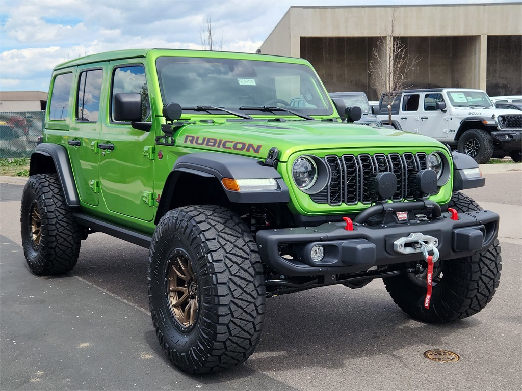 2025 Jeep Wrangler Rubicon photo 3