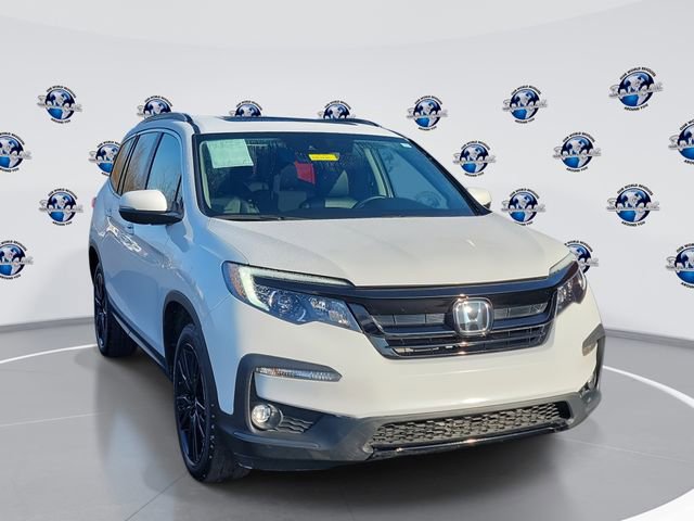 2022 Honda Pilot SE's photo