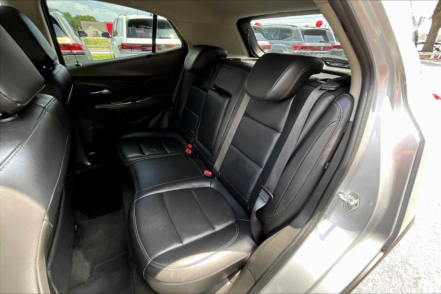 2020 Buick Encore Essence photo 19