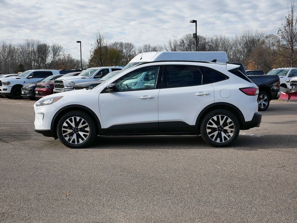 Certified 2020 Ford Escape SE with VIN 1FMCU9BZ9LUC54316 for sale in Coon Rapids, Minnesota